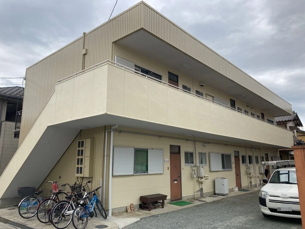 伊賀市│アパートを塗装で優しい印象に│入居者様への対応が丁寧でよかったです
