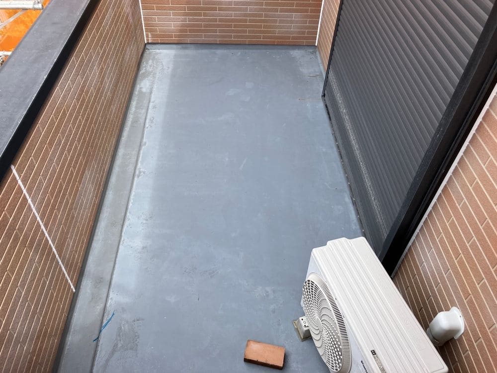 鈴鹿市の外壁塗装、屋根塗装、防水工事をリペイント匠が施工した写真