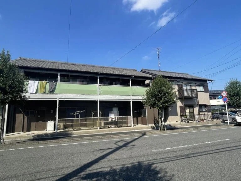 鈴鹿市｜築40年のアパートが上品に仕上がる｜価格、仕上がりともに満足です