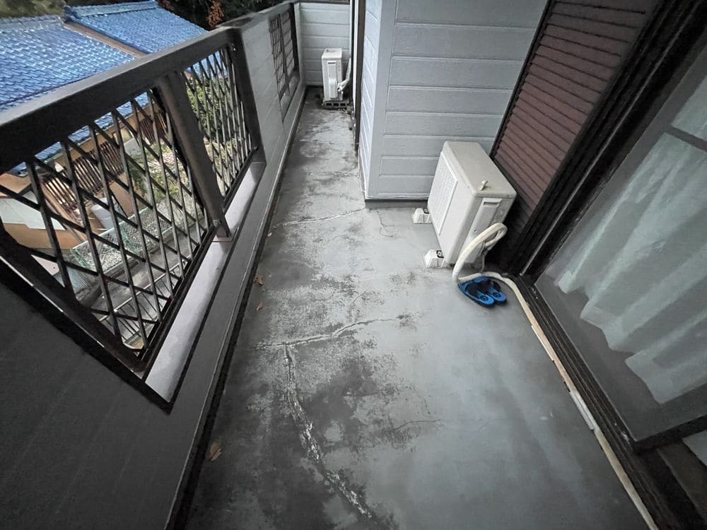 施工前_防水-4 四日市市の外壁塗装、防水工事をリペイント匠が施工した写真