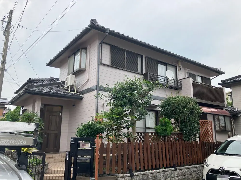 津市|三交ホーム住宅を優しい色で塗装│新築当時のようにきれいになり満足