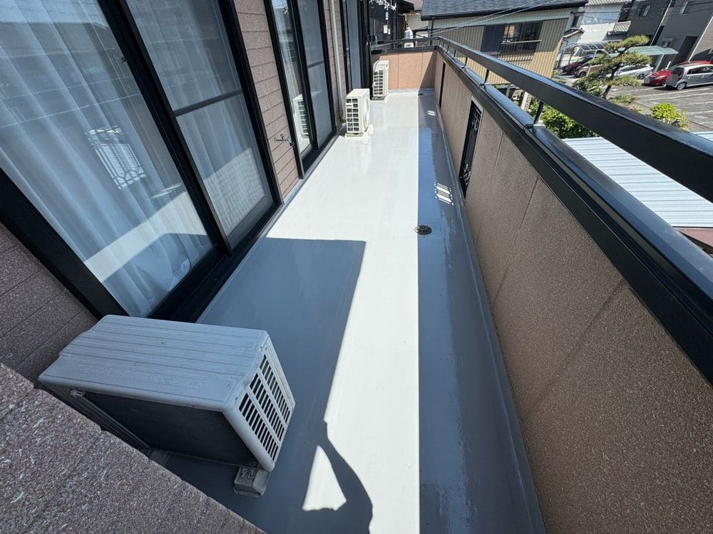 鈴鹿市の防水工事をリペイント匠が施工した写真