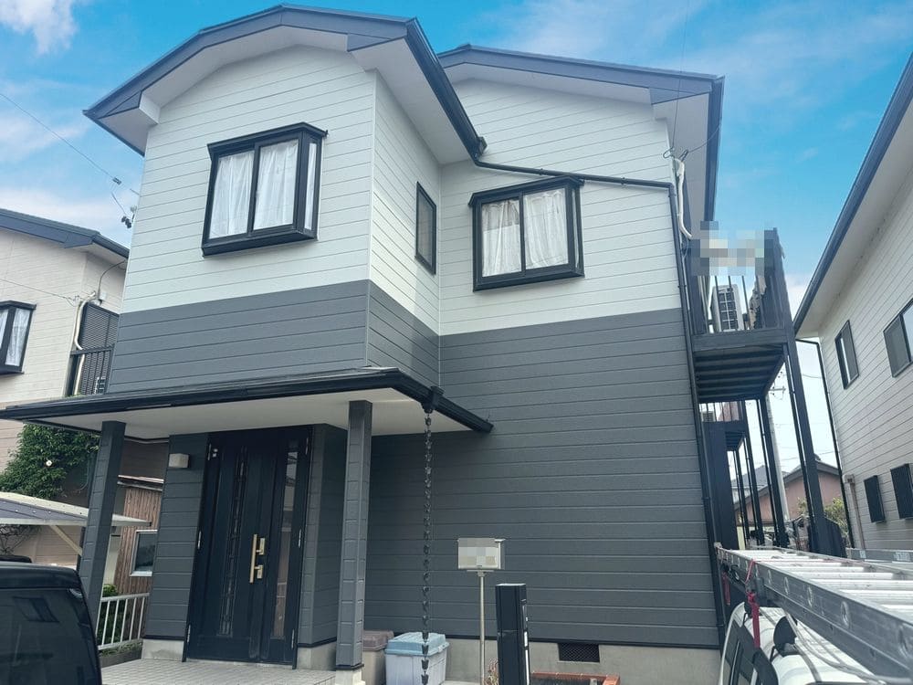 T様(四日市市) 施工後_外壁全体 (3) 四日市市の外壁屋根塗装をリペイント匠が施工した写真