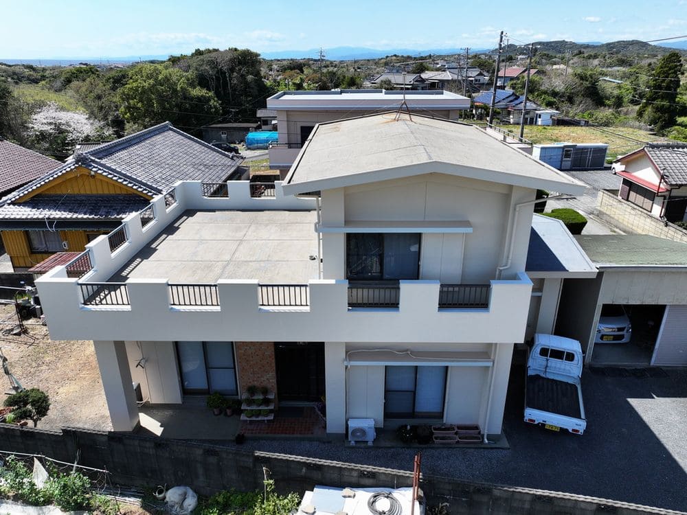 志摩市の外壁塗装をリペイント匠が施工した写真