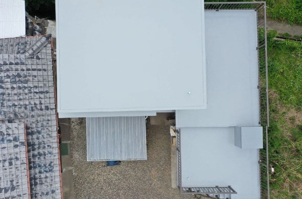 志摩市の外壁塗装、防水工事をリペイント匠が施工した写真