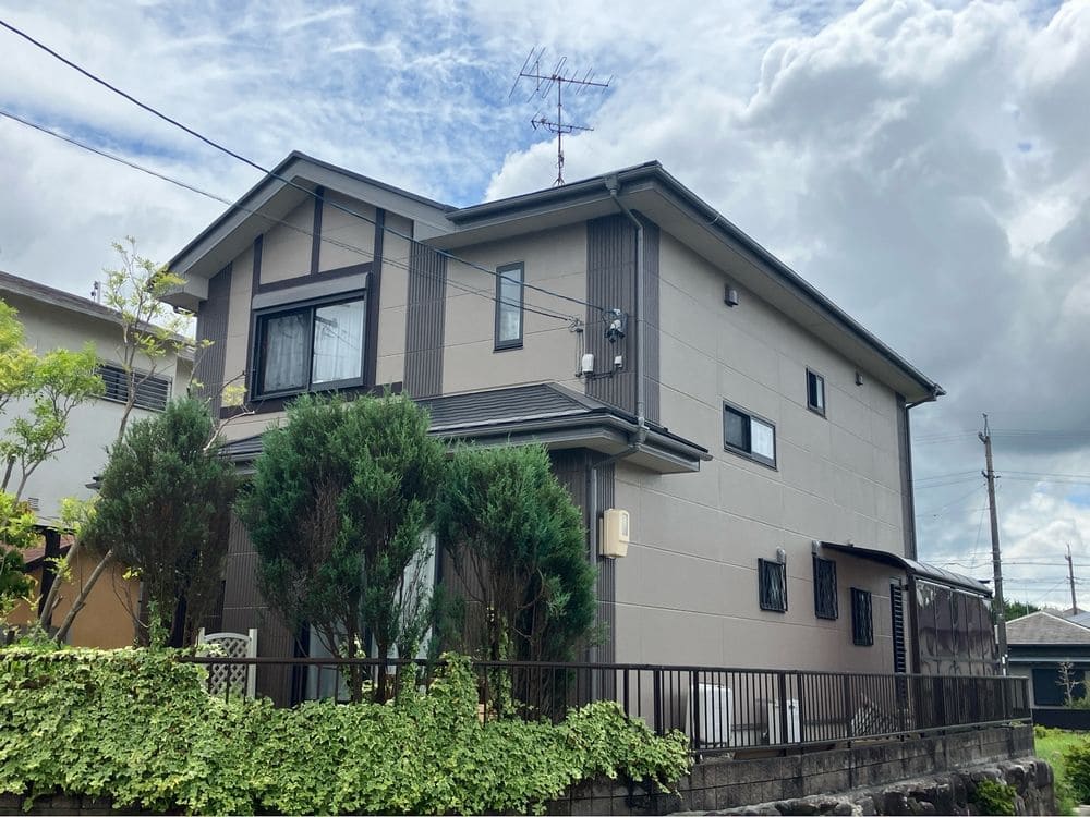 名張市の外壁塗装、屋根塗装をリペイント匠が施工した写真