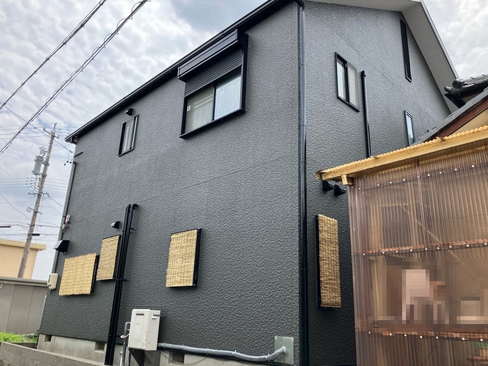 K様(鈴鹿市)外壁_施工後3 鈴鹿市の外壁塗装をリペイント匠が施工した写真