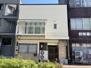 鈴鹿市の外壁塗装をリペイント匠が施工した写真