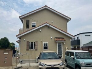 亀山市の外壁塗装をリペイント匠が施工した写真