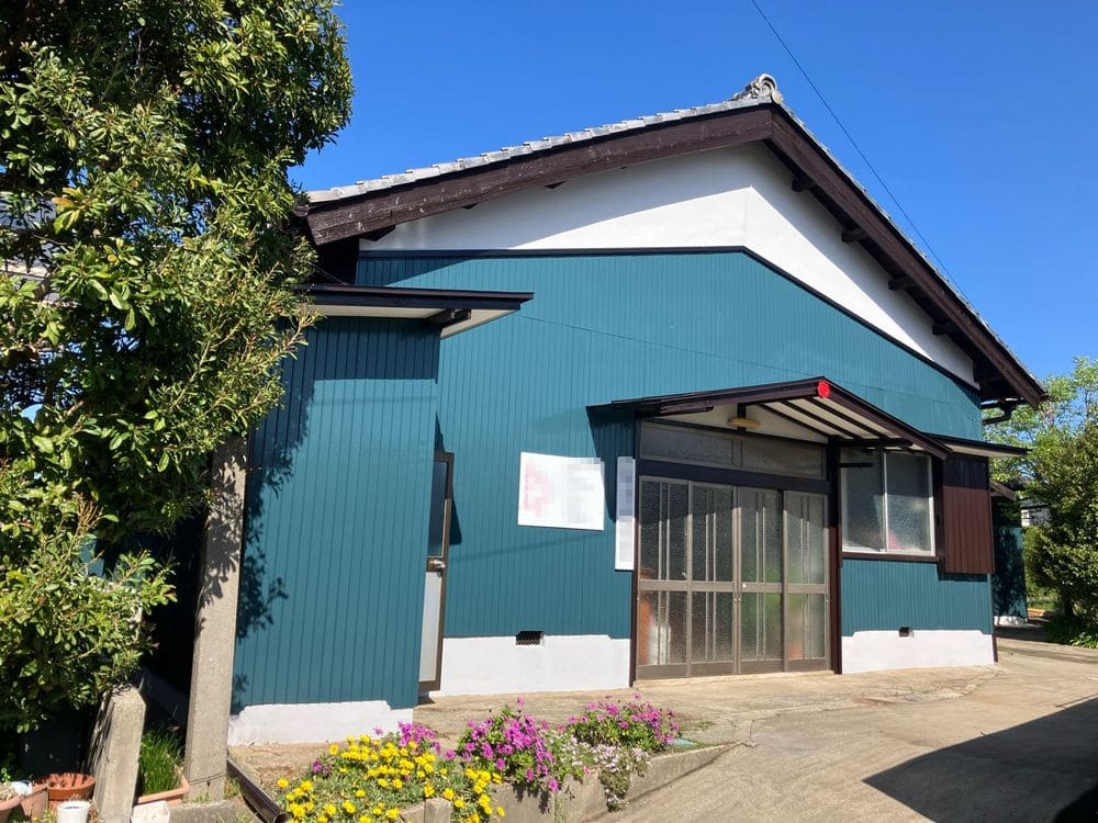K様津市久居中町施工後_外壁全体 津市の外壁塗装をリペイント匠が施工した写真