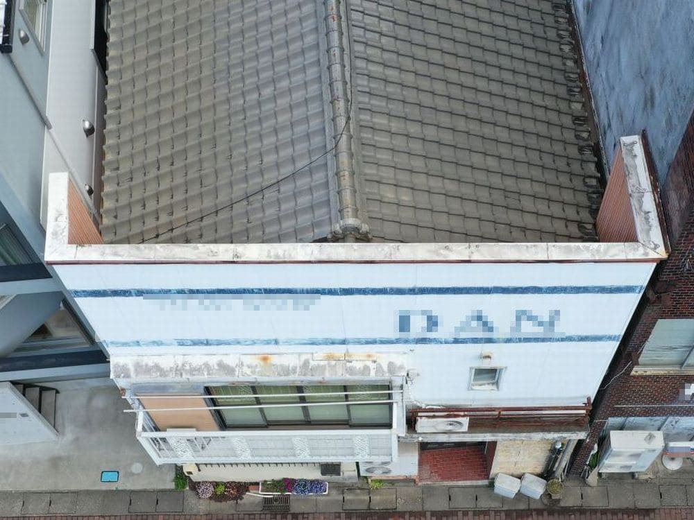 M様(伊勢市)施工前_外壁3 鈴鹿市の外壁塗装をリペイント匠が施工した写真