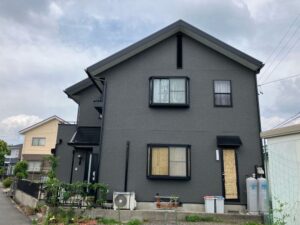 鈴鹿市の外壁塗装をリペイント匠が施工した写真