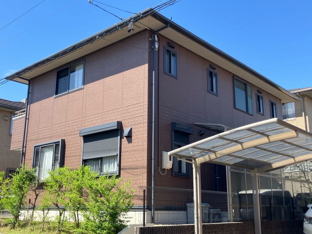 A様(津)施工後_外壁全体 (1) 津市の外壁塗装、屋根塗装をリペイント匠が施工した写真