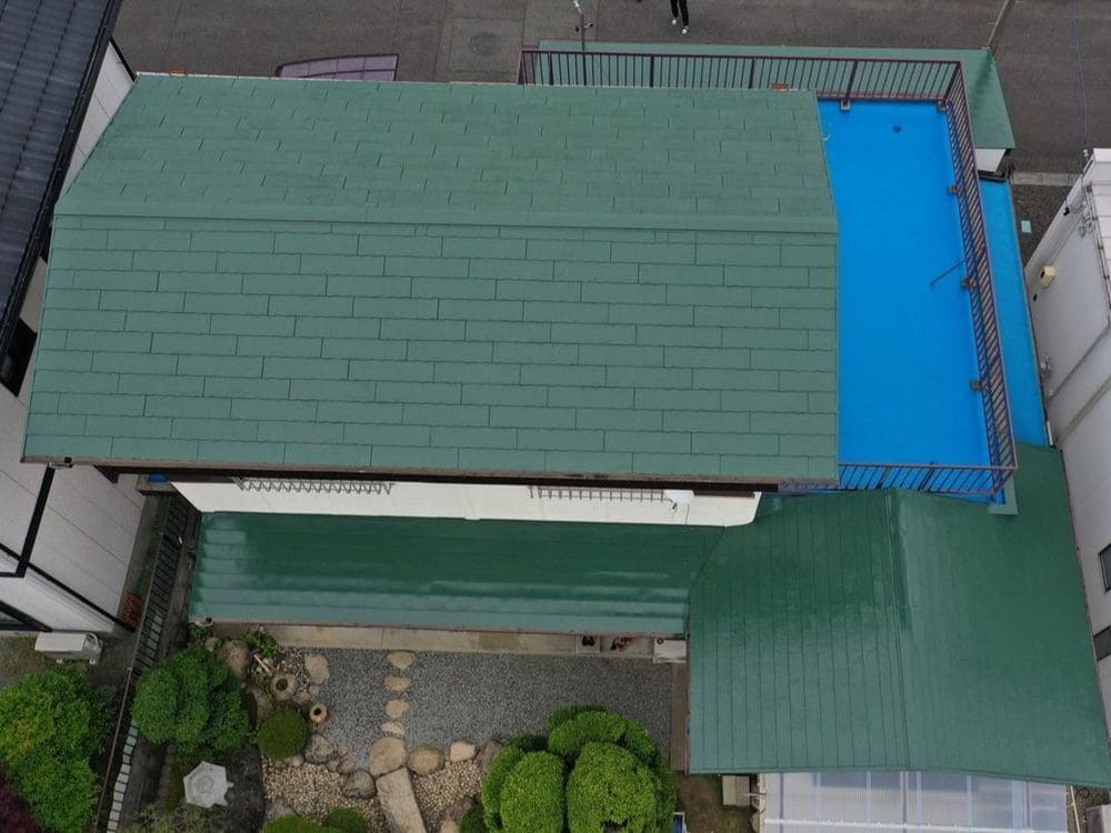 O様(津市)屋根_施工後1 津市の外壁塗装、屋根塗装をリペイント匠が施工した写真