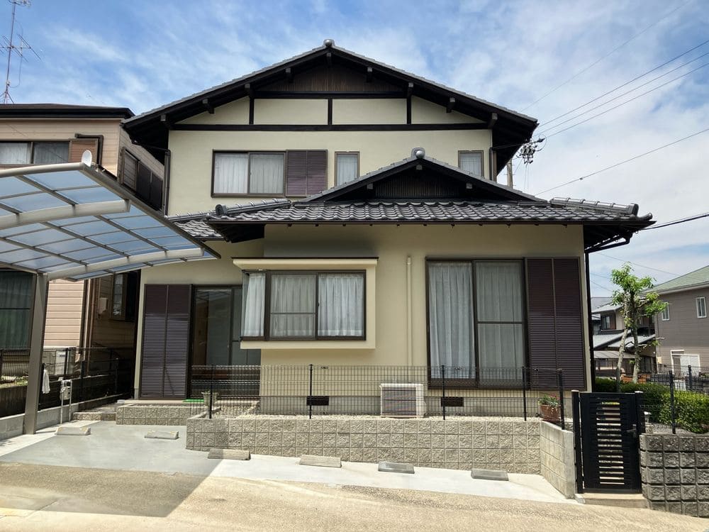 伊賀市の外壁塗装をリペイント匠が施工した写真