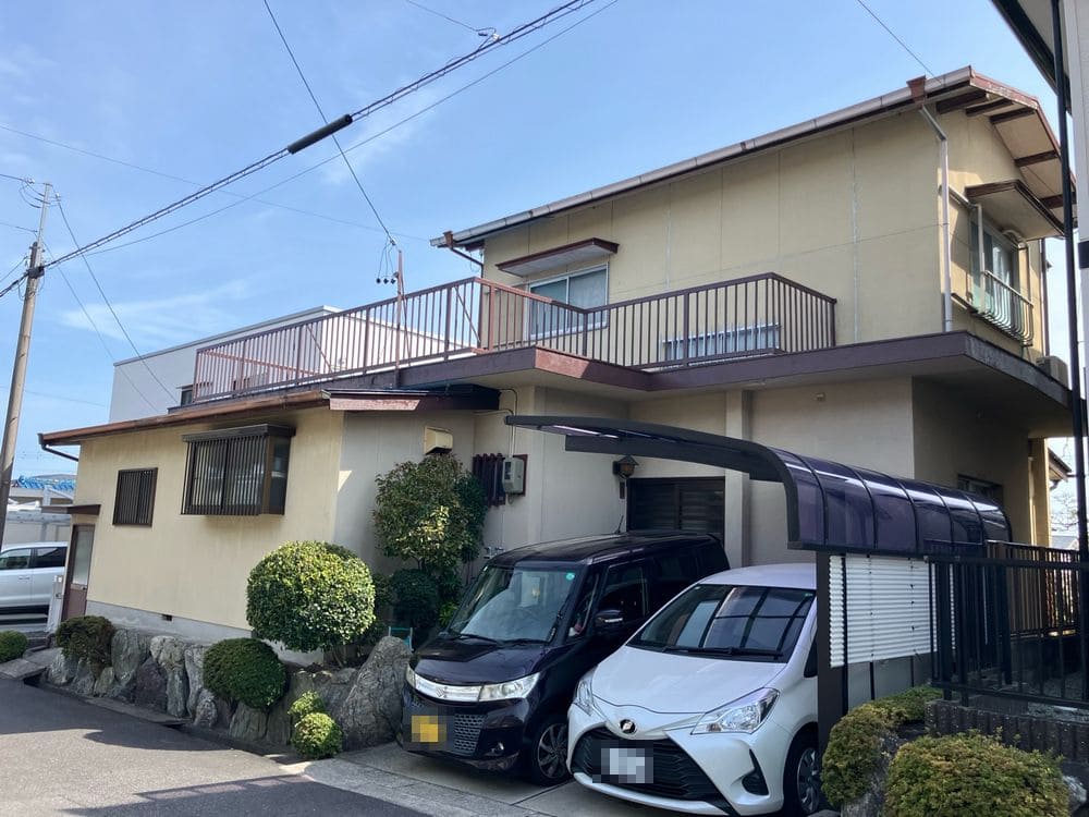 O様(津市)外壁_施工前1 津市の外壁塗装、屋根塗装をリペイント匠が施工した写真