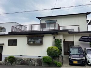 津市の外壁塗装、屋根塗装をリペイント匠が施工した写真