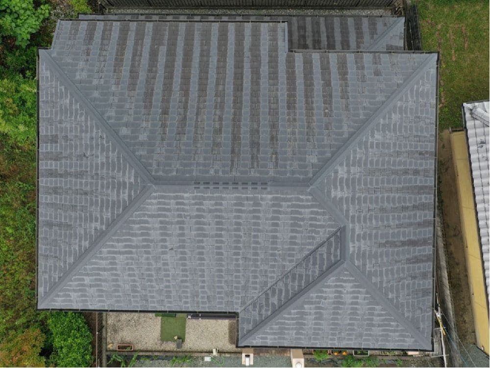 O様(津)施工前_屋根全体 津市の外壁塗装、屋根塗装をリペイント匠が施工した写真