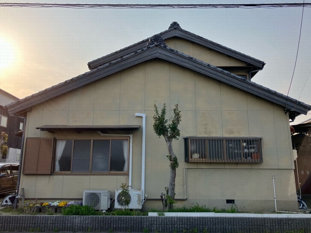 S様(津) 施工前 津市の外壁塗装をリペイント匠が施工した写真