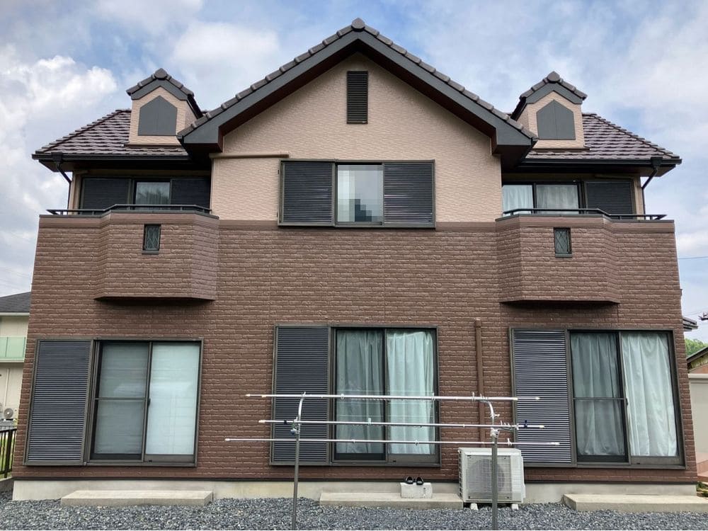 四日市市の外壁塗装・防水工事をリペイント匠が施工した写真