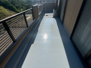 亀山市の防水工事をリペイント匠が施工した写真