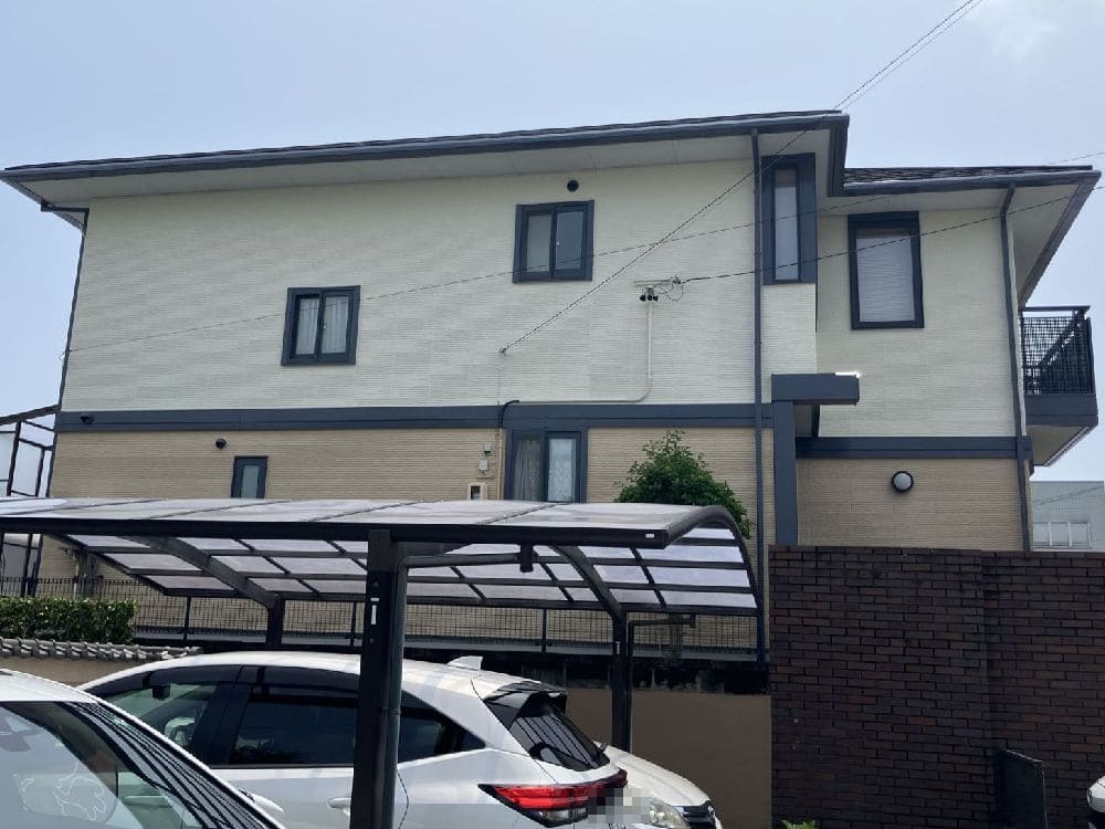 U様(津)施工後_外壁全体 (5) 津市の外壁塗装、屋根工事をリペイント匠が施工した写真