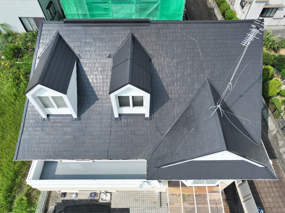 名張市の外壁・屋根塗装と防水工事をリペイント匠が施工した写真