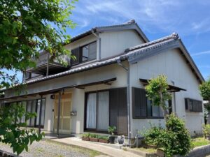 津市の外壁塗装をリペイント匠が施工した写真