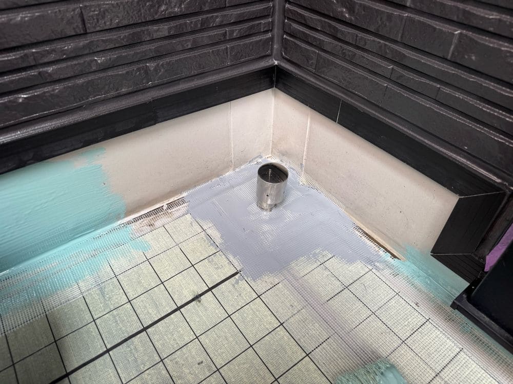 H様(津)防水 脱気筒設置 津市の外壁塗装、防水工事をリペイント匠が施工した写真