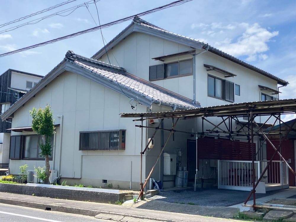 S様(津)施工後_外壁全体 津市の外壁塗装をリペイント匠が施工した写真