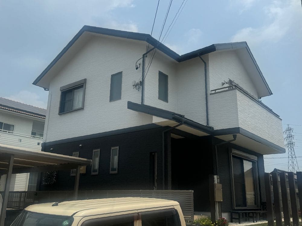 K様(いなべ市員弁町)_施工後_外壁全体 いなべ市|上品な外観へ一新|プランがいくつもあり、選べたところがよかった!