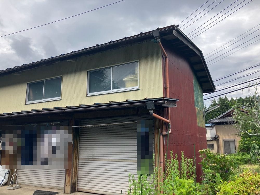 F様(いなべ市藤原町)施工写真(編集後) (12) いなべ市の外壁塗装、屋根塗装をリペイント匠が施工した写真
