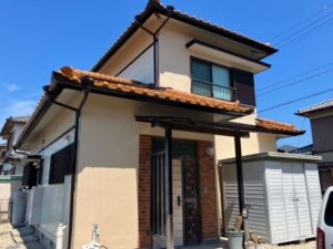 鈴鹿市の外壁塗装をリペイント匠が施工した写真