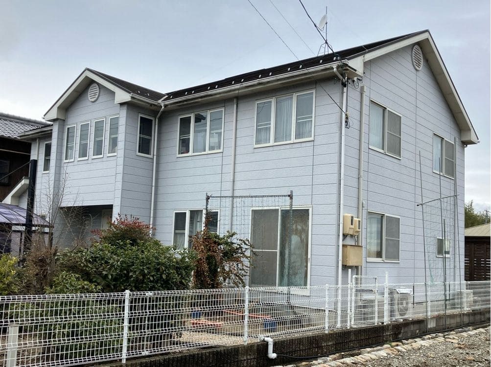 亀山市_M様_施工前_全体 (2) 亀山市の外壁塗装、屋根塗装をリペイント匠が施工した写真