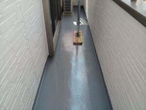 いなべ市の外壁塗装、防水工事をリペイント匠が施工した写真