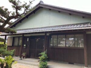 津市の外壁塗装をリペイント匠が施工した写真