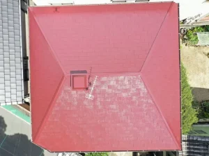 伊勢市の屋根塗装をリペイント匠が施工した写真