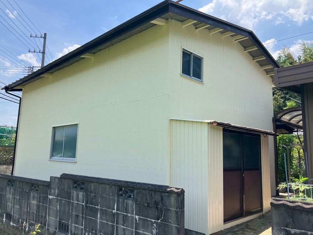 F様(いなべ市藤原町)施工写真(編集後) (13) いなべ市の外壁塗装、屋根塗装をリペイント匠が施工した写真