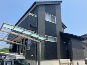 津市の外壁塗装をリペイント匠が施工した写真