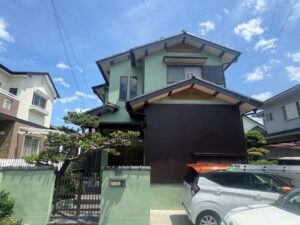 員弁郡の外壁塗装をリペイント匠が施工した写真