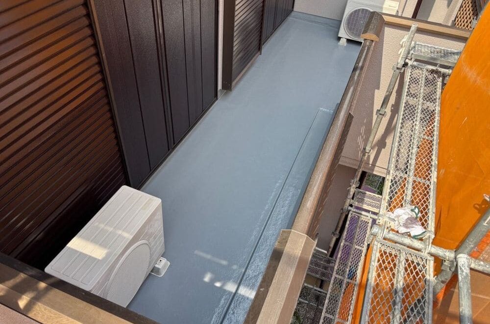 四日市市の外壁塗装と防水工事をリペイント匠が施工した写真