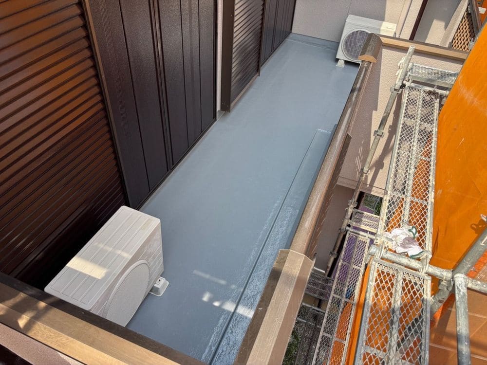 四日市市の外壁塗装と防水工事をリペイント匠が施工した写真