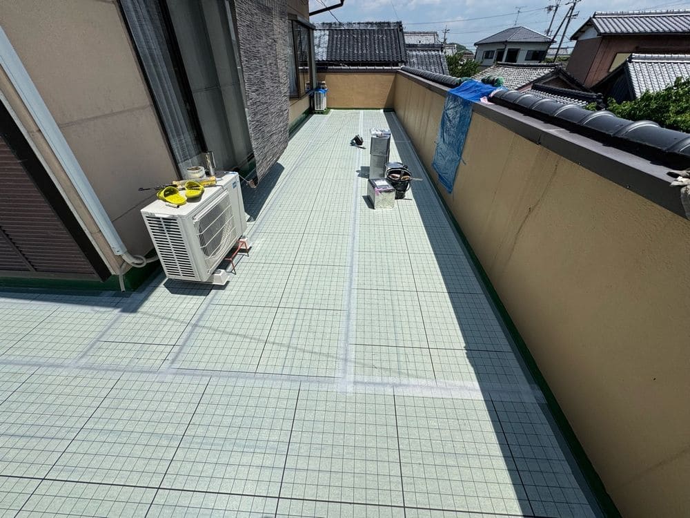 A様(松阪市)防水 ジョイントテープ貼り 松阪市の防水工事をリペイント匠が施工した写真