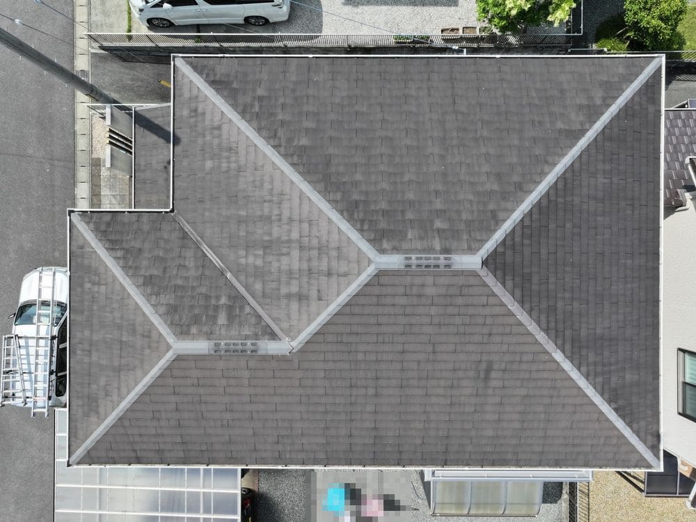 T様(伊勢市)屋根_施工前 伊勢市の外壁・屋根塗装をリペイント匠が施工した写真