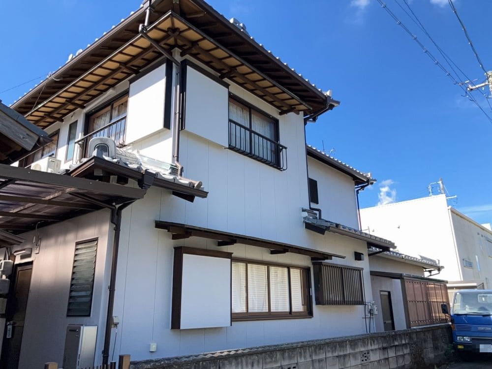 伊勢市の外壁塗装をリペイント匠が施工した写真