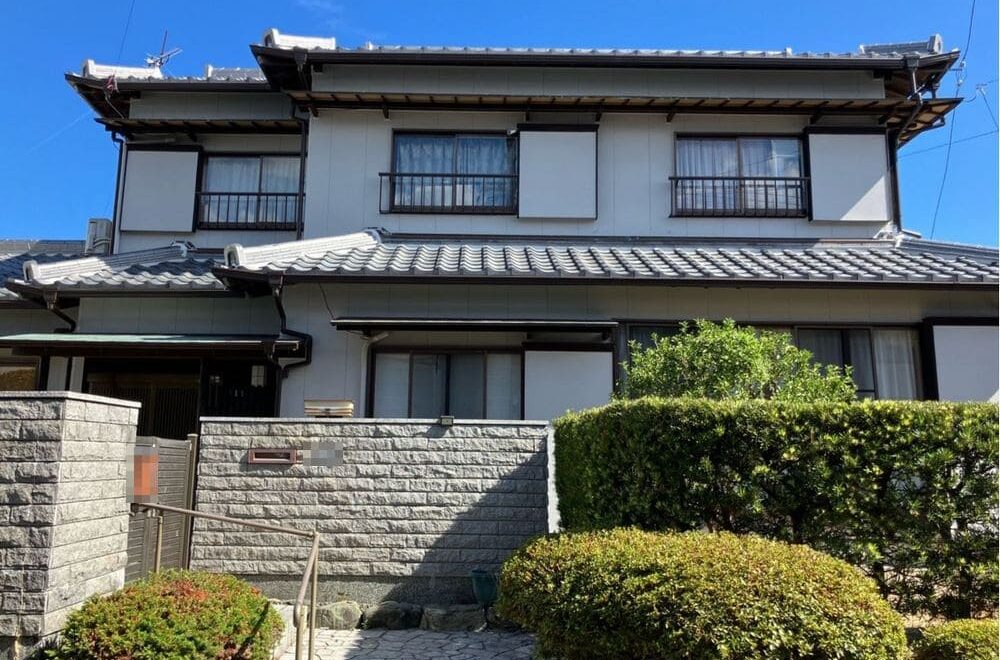 伊勢市の外壁塗装をリペイント匠が施工した写真
