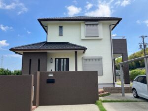 松阪市で外壁塗装をリペイント匠が施工した写真