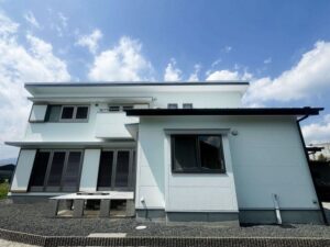 四日市市の外壁・屋根塗装をリペイント匠が施工した写真