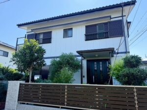 四日市市の外壁塗装をリペイント匠が施工した写真