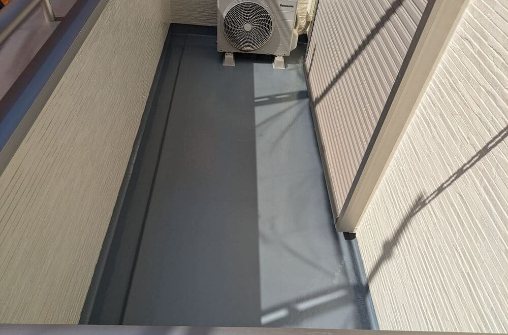 伊勢市の防水工事をリペイント匠が施工した写真